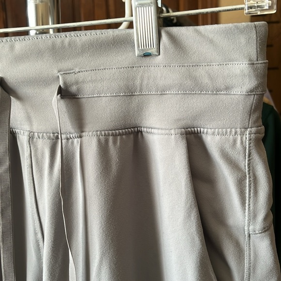 Zyia Active Light Grey Joggers Size M - Picture 5 of 8